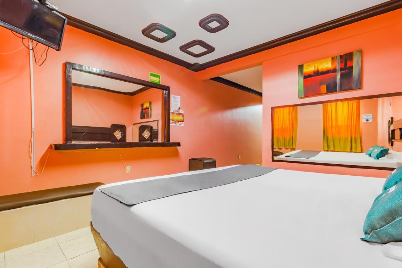 Ayenda Paleis Hotel Santa Cruz Tecamac Kültér fotó